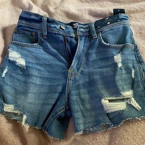 Hollister shorts with flower